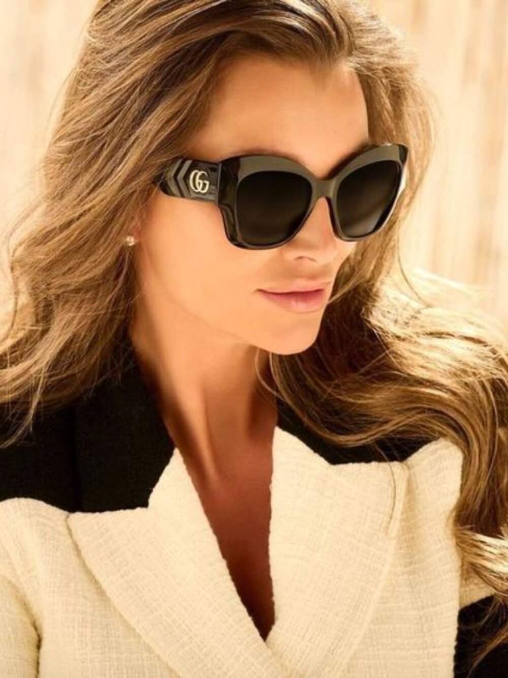 Gucci GG0808S 001 Cat Eye Sunglasses - Black / Grey - Picture 7 of 14